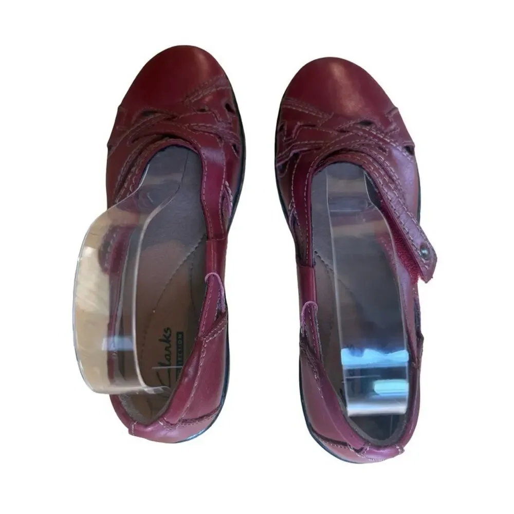 Clarks Red Ashland Spin Q Leather Loafers Flats Comfort Casual Shoes sz 6 M